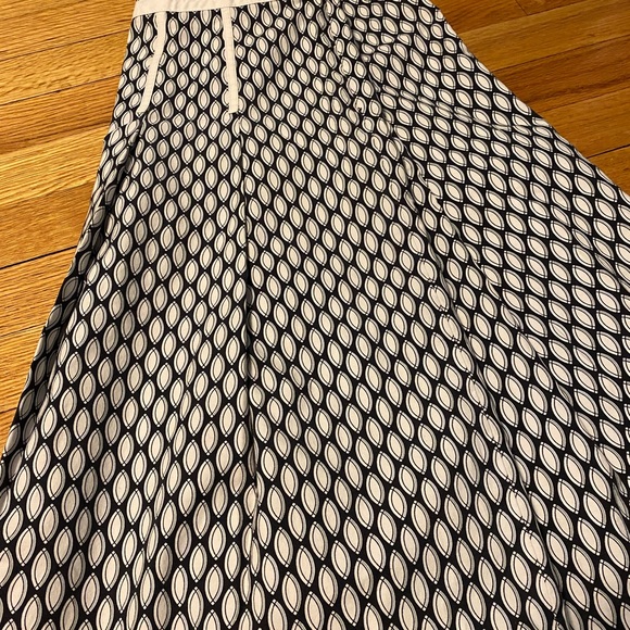 Gap limited edition a line skirt size 14 stretch - Picture 5 of 7